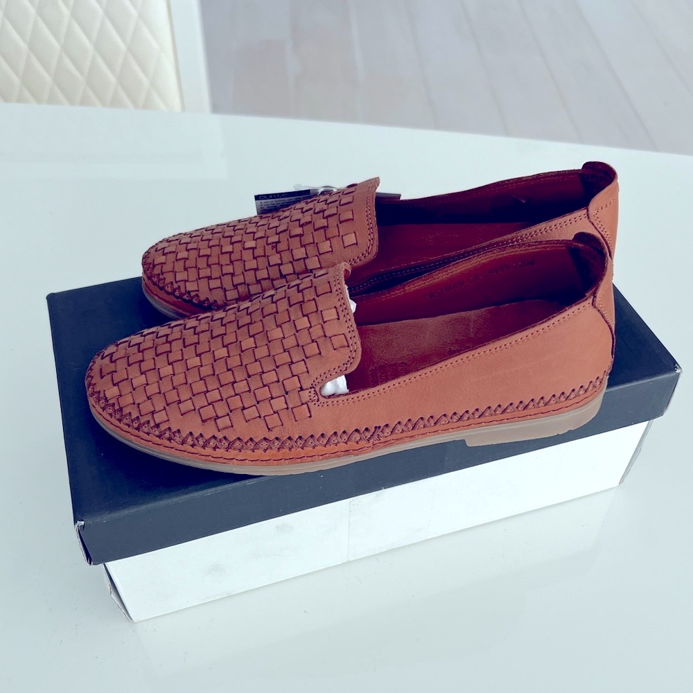 Spring Step comfort with every step loafer women brown Leather Size 7